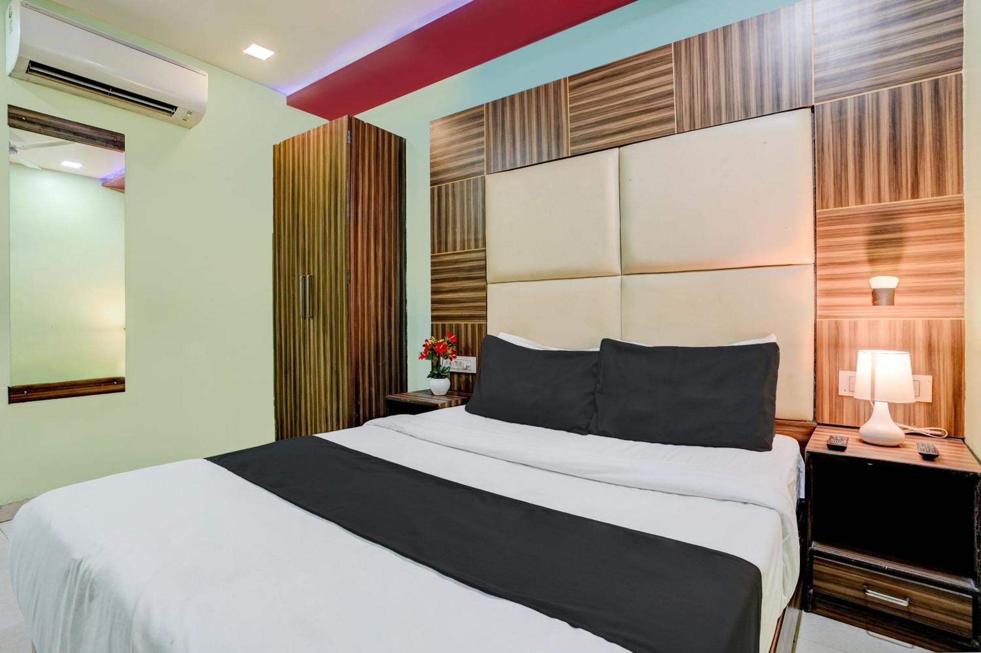 Oyo Hotel Blue Sapphire Residency Near Chhatrapati Shivaji International Airport Mumbai Eksteriør bilde